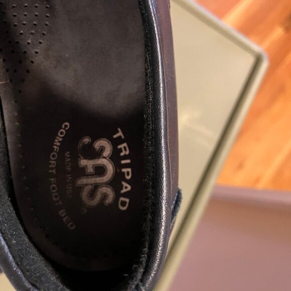 SAS Dream moccasin loafers, size 8m, navy blue - Picture 3 of 5